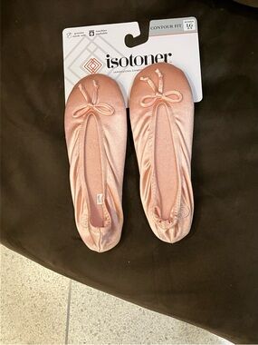 isotoner Women's Rose Pink Foldable Ballet Slippers 🌺